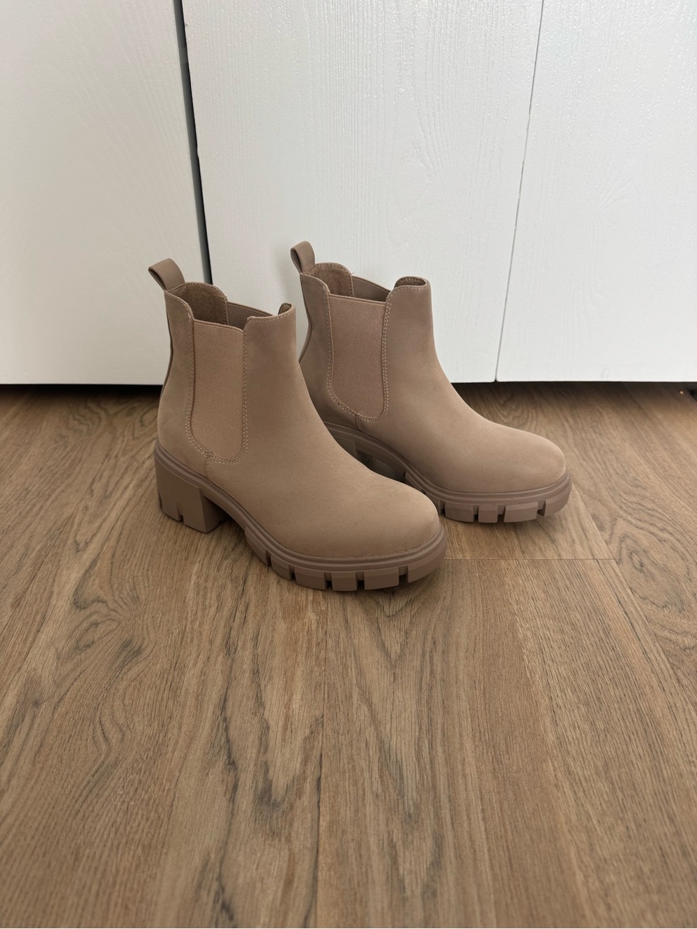 MIA Chunky Chelsea Ankle Boots in Taupe